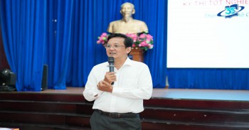 Trường Đại học Mở TP.HCM tổ chức Hội nghị tập huấn nghiệp vụ kiểm tra công tác coi thi kỳ thi Tốt nghiệp THPT năm 2025